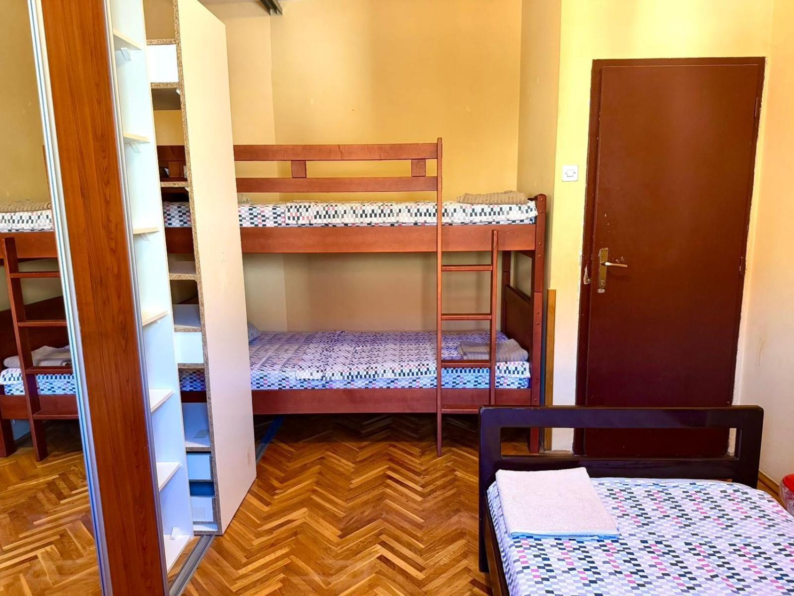 Kotorhostelito Dış mekan fotoğraf