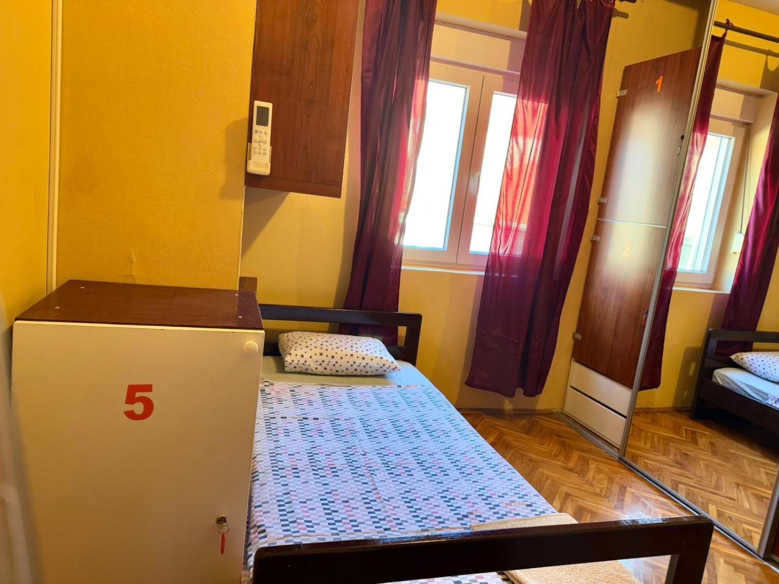 Kotorhostelito Dış mekan fotoğraf